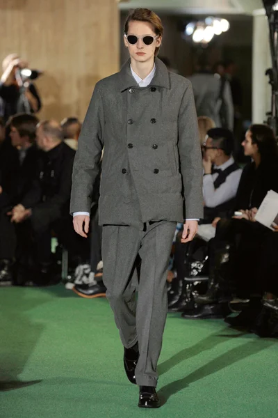 Look 22